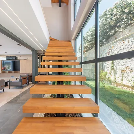 Eco Aura Villa